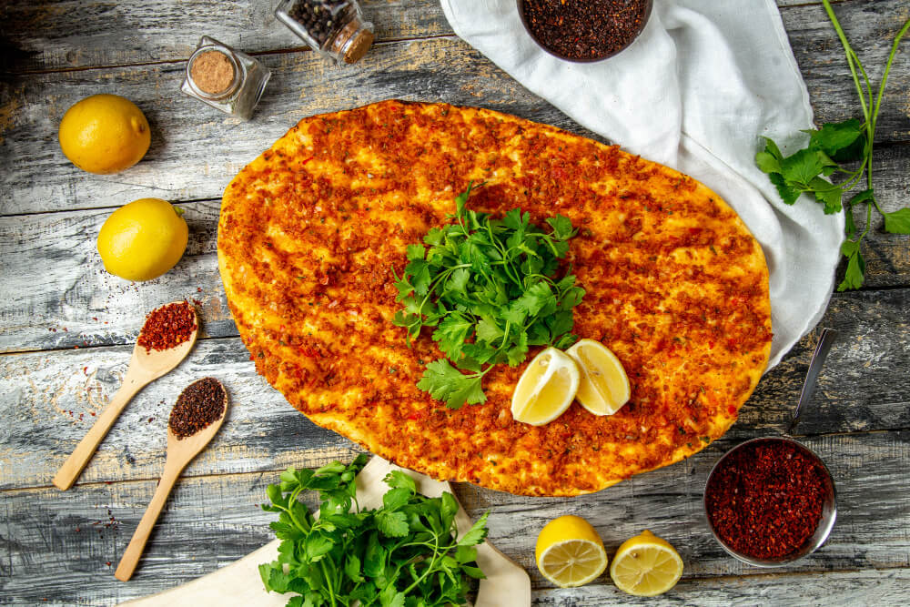 1 Adet Lahmacun Kaç Kalori?
