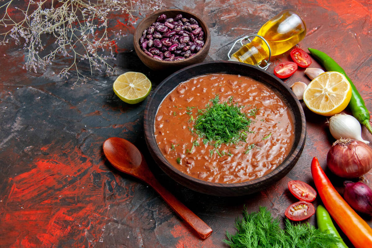 1 tabak kuru fasulye kaç kalori?